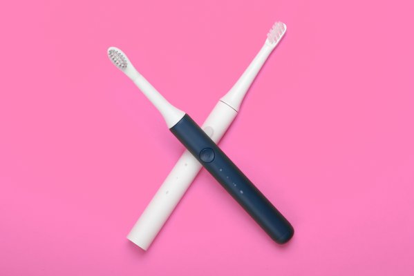 Electric toothbrush heads 